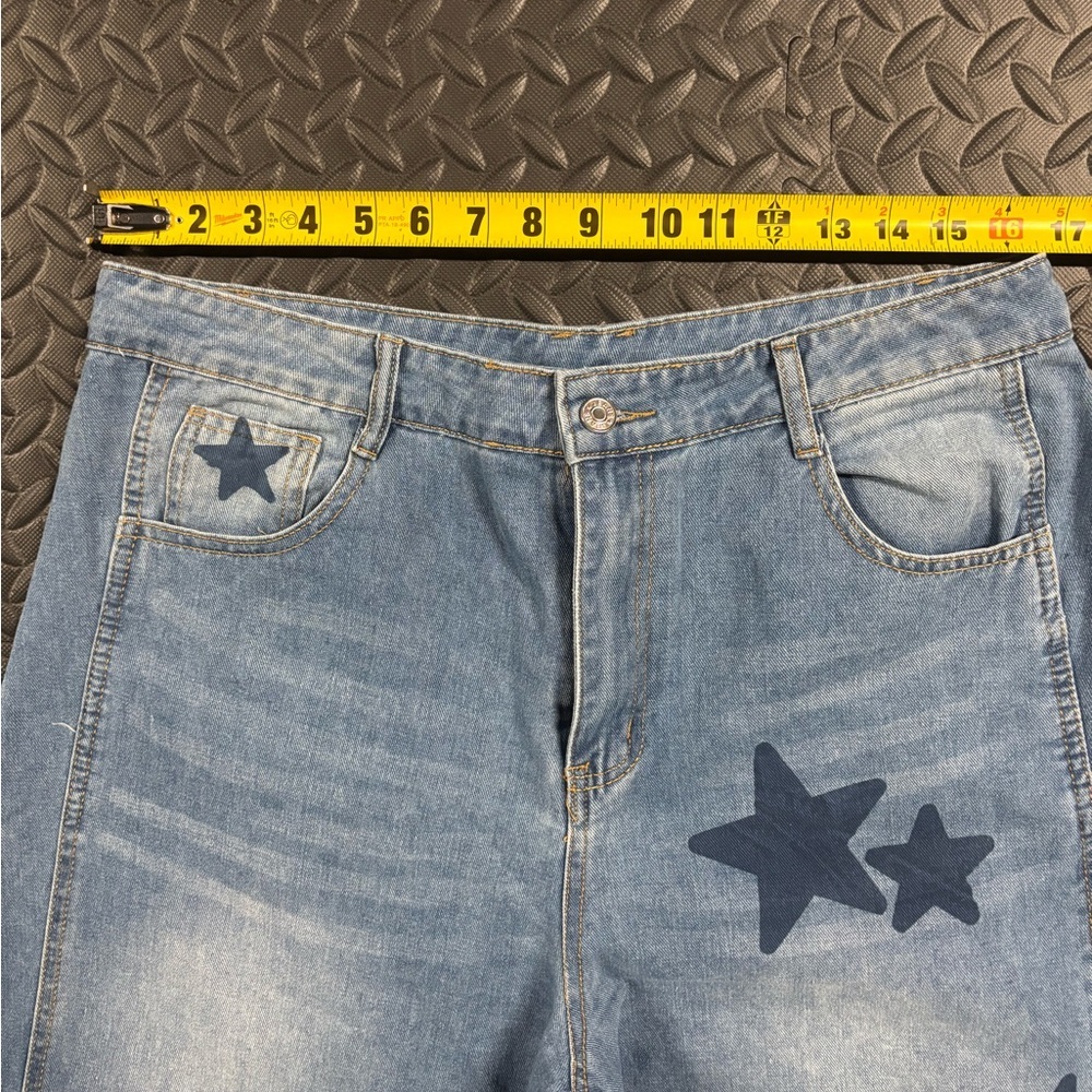Y2K Style Star Print Barrel Jeans Women’s Medium Cropped Statement Denim - Picture 8 of 11